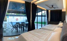 Abbie'S Private Pool Villa Bukit Mertajam Penang